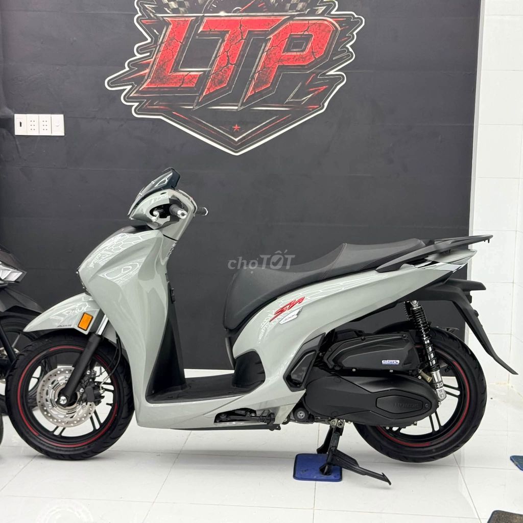 Honda SH 350i 2022 См601 Тайский мотор ОП Цементный серый