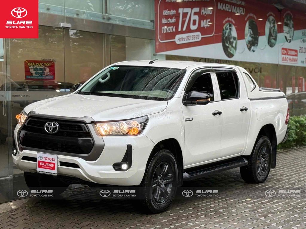 Toyota Hilux 2020 số sàn một cầu - 133.000 km