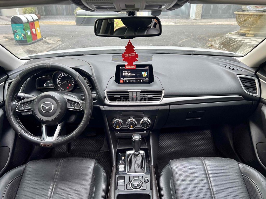 MAZDA 3 1.5AT FL 2018 CỰC CHẤT MÁY ZIN 100% 1 CHỦ. Mua bán Ô tô tại Quận Bình Tân Tp Hồ Chí Minh được đăng bởi UY TÍN CHẤT LƯỢNG HÀNG ĐẦU hình 5