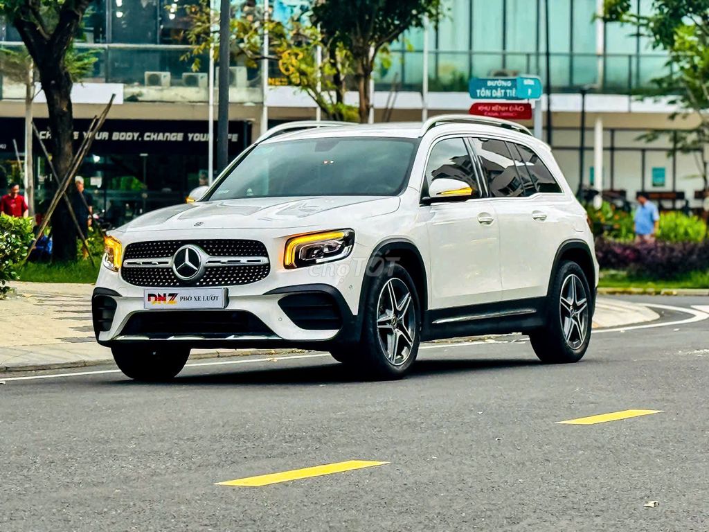 Mercedes-Benz GLB 200 AMG 2022 Trắng. Mua bán Ô tô tại Quận 7 Tp Hồ Chí Minh được đăng bởi JENNIE hình 3
