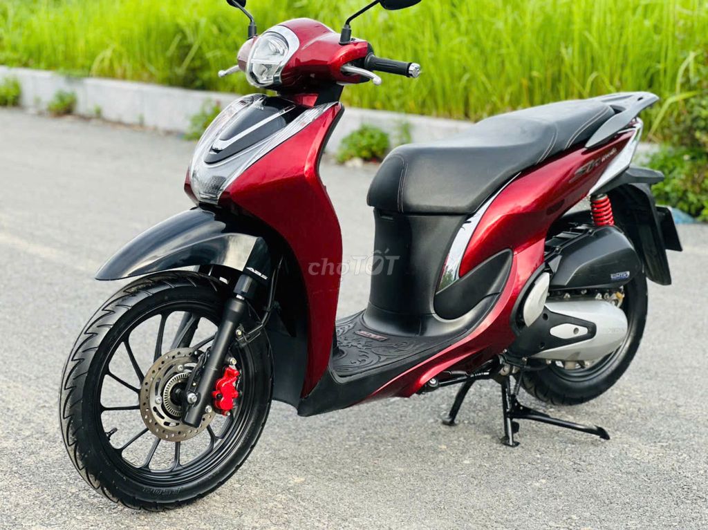 HONDA SH MODE 125 ĐÈN NÉT ĐỎ ĐEN BIỂN 29. Mua bán Xe máy tại Quận Nam Từ Liêm Hà Nội được đăng bởi TÙNG LÂM hình 2