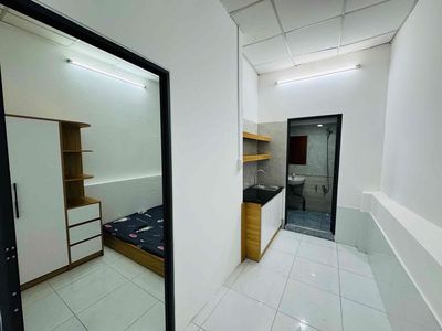 CĂN HỘ 2PN ZÁ RẺ NGAY CÔNG VIÊN LÀNG HOA