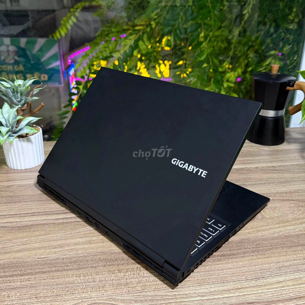 Gigabyte G6 KF 2024 i7-13620H RTX 4060 16GB/512GB 16 inch Đen. Mua bán Laptop tại Quận 10 Tp Hồ Chí Minh được đăng bởi Hội Đồ Điện Tử hình 1