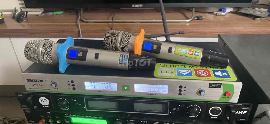 Mic Shure như hình zin. Mua bán Tivi, Âm thanh tại Quận Kiến An Hải Phòng được đăng bởi Phạm anh Tuấn  hình 1