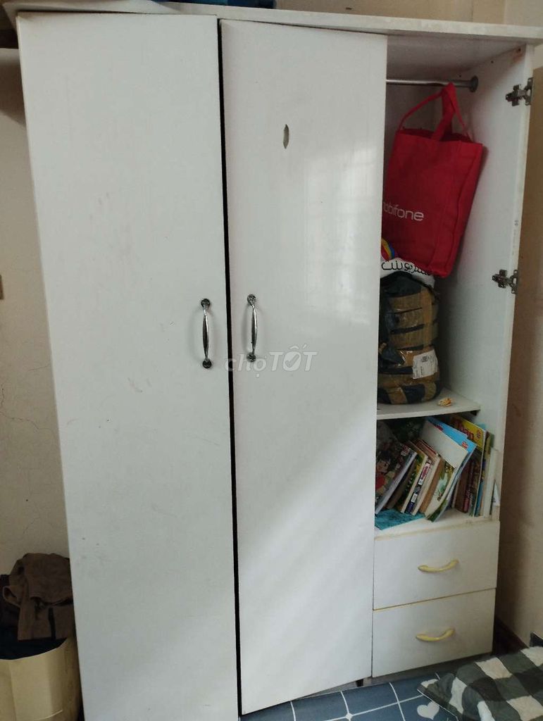 Tủ quần áo nhựa Đài Loan trắng 1m2x1m8. Mua bán Tủ, kệ gia đình tại Quận Thanh Xuân Hà Nội được đăng bởi Tamthaitư hình 1