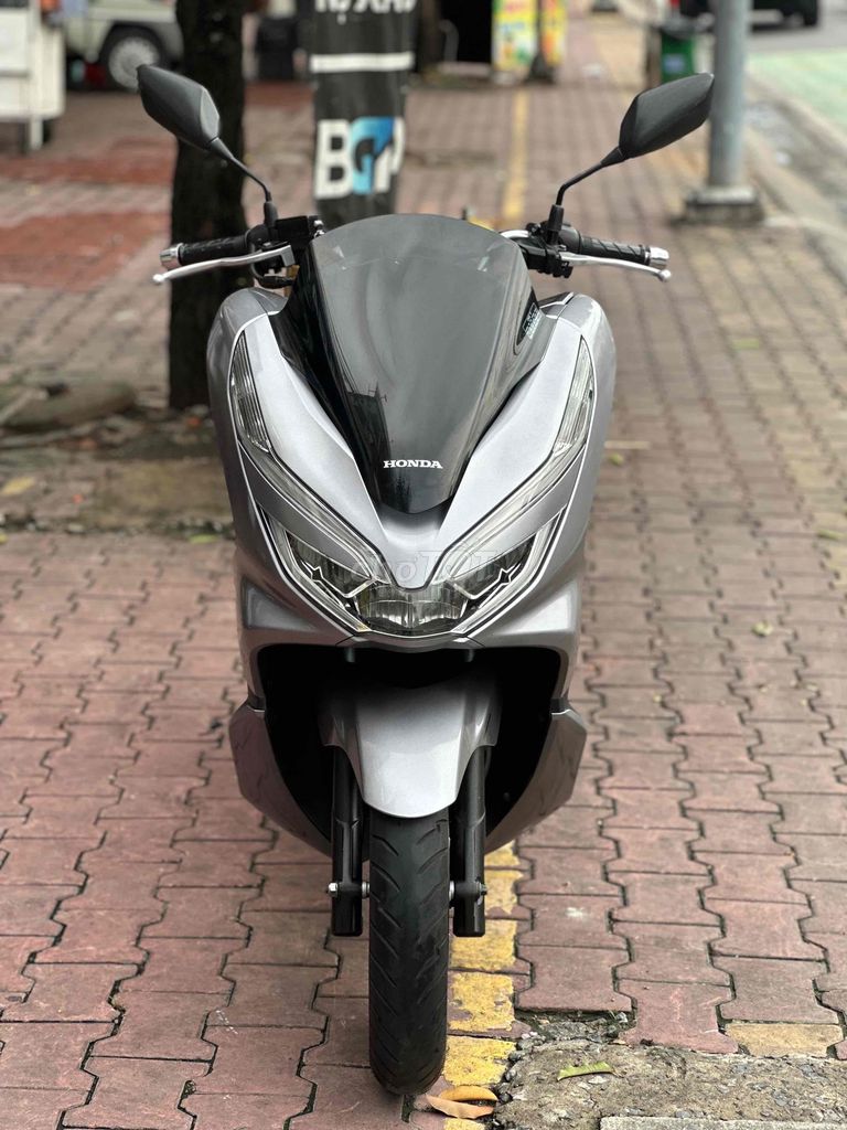 Honda PCX 125 2019 Серый - Номер 60 - Один владелец