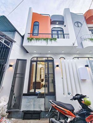 BÁN NHÀ TRỆT LẦU GẦN CHỢ CÁI RĂNG GIÁ 2 TỶ 5. Mua bán nhà ở tại Quận Cái Răng Cần Thơ được đăng bởi Minh Châu