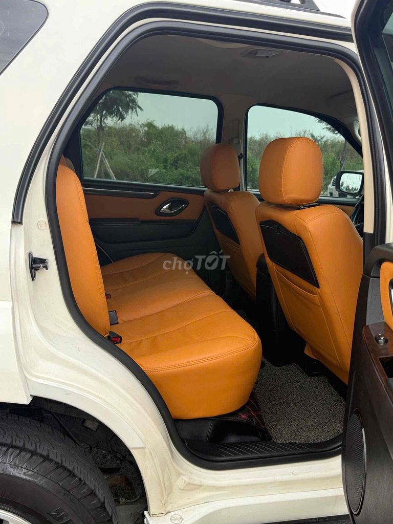 Ford Escape 2011 2.3L XLS 4x2 Trắng. Mua bán Ô tô tại Thành phố Thủ Dầu Một Bình Dương được đăng bởi  Trung Tin Used Car hình 10