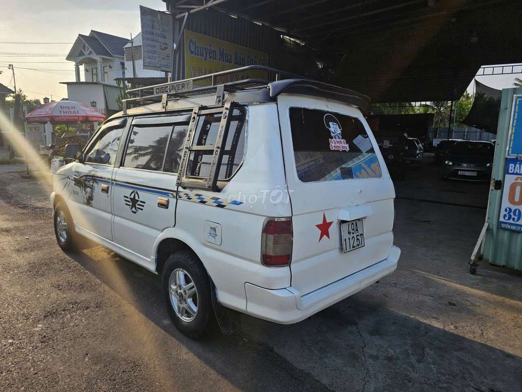Mitsubishi Jolie 2000 photo 3