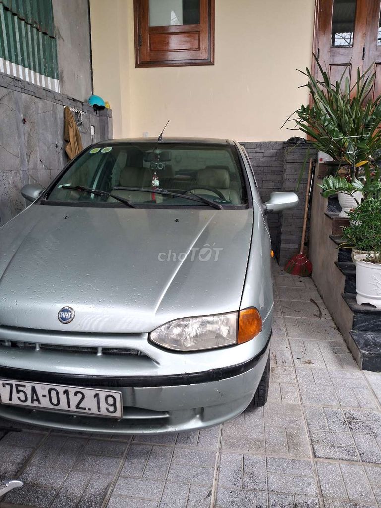 Fiat Siena Bạc 5 chỗ Số sàn. Mua bán Ô tô tại Thành phố Huế Thừa Thiên Huế được đăng bởi Hồng Đức hình 5