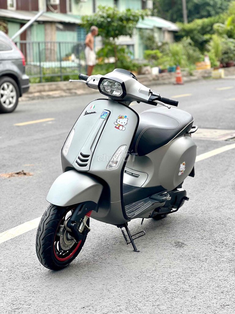 Vespa Abs Xám Bạc. Cần Bán Hoặc Giao Lưu