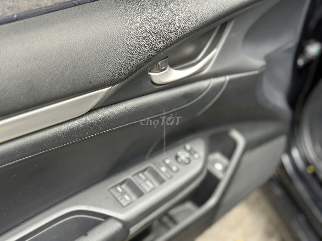 CẦN BÁN NHANH HONDA CIVIC 1.5L TURBO. Mua bán Ô tô tại Quận Gò Vấp Tp Hồ Chí Minh được đăng bởi Chợ Xe Ô Tô 362 Xe Chất uy Tín hình 6