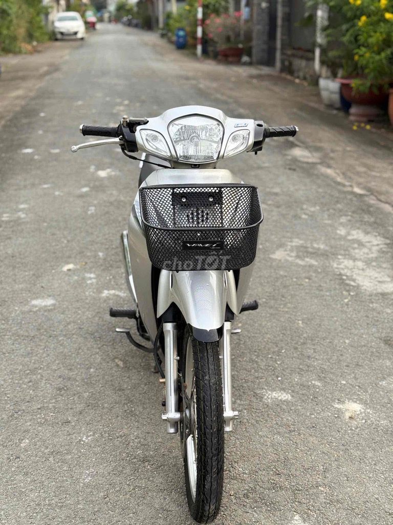 Honda Future 2 Bạc Zin. Mua bán Xe máy tại Huyện Củ Chi Tp Hồ Chí Minh được đăng bởi HuỳnhLâm Bổn hình 5