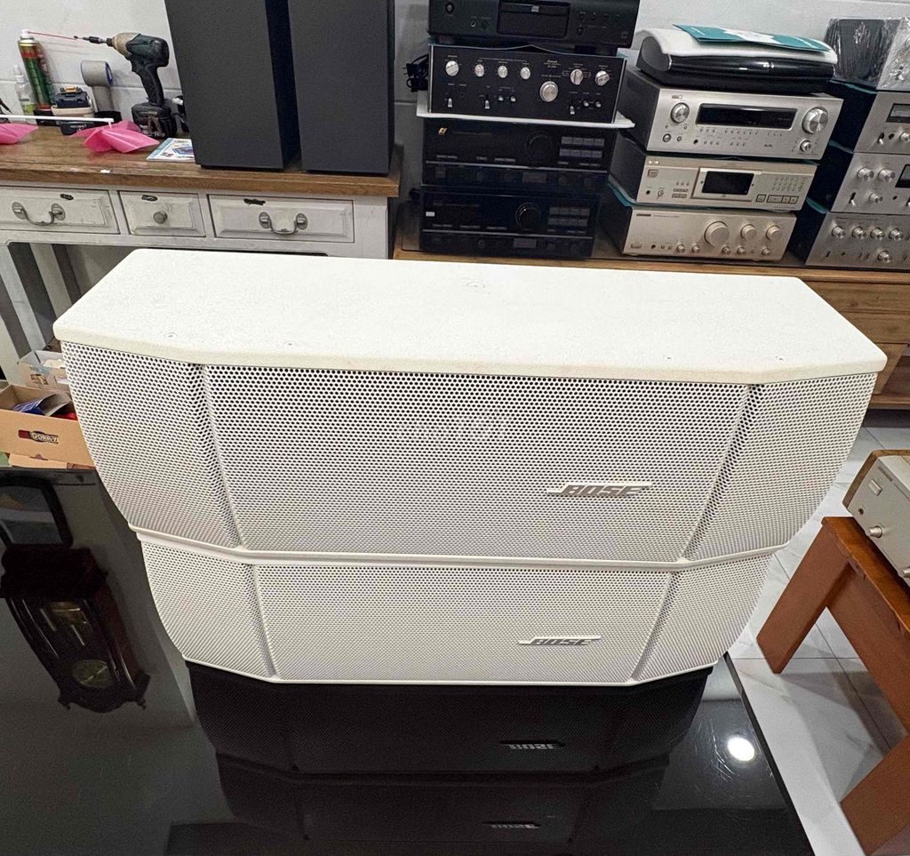 Loa Bose RMU 208, 300w, Còn  Denon Sansui Luxman. Mua bán Tivi, Âm thanh tại Thành phố Thủ Đức Tp Hồ Chí Minh được đăng bởi Thien hình 1