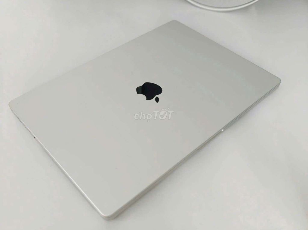 Apple MacBook Pro 16inch M3 Pro 18GB/512GB. Mua bán Laptop tại Quận Ninh Kiều Cần Thơ được đăng bởi Lê Khang hình 1