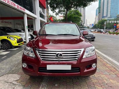 Lexus LX570 cực mới hiếm tại Việt Nam - 73000 km. Mua bán Ô tô tại Quận Cầu Giấy Hà Nội được đăng bởi Lê Như Hiếu