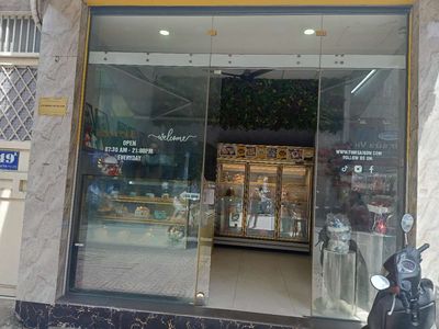 Thanh Lý Bộ Cửa Kính Cường Lực. Mua bán Nội thất, đồ gia dụng khác tại Quận Tân Bình Tp Hồ Chí Minh được đăng bởi Huyền Lê