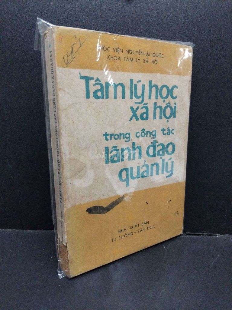 Tâm lý học xã hội trong công tác lãnh đạo quản lý