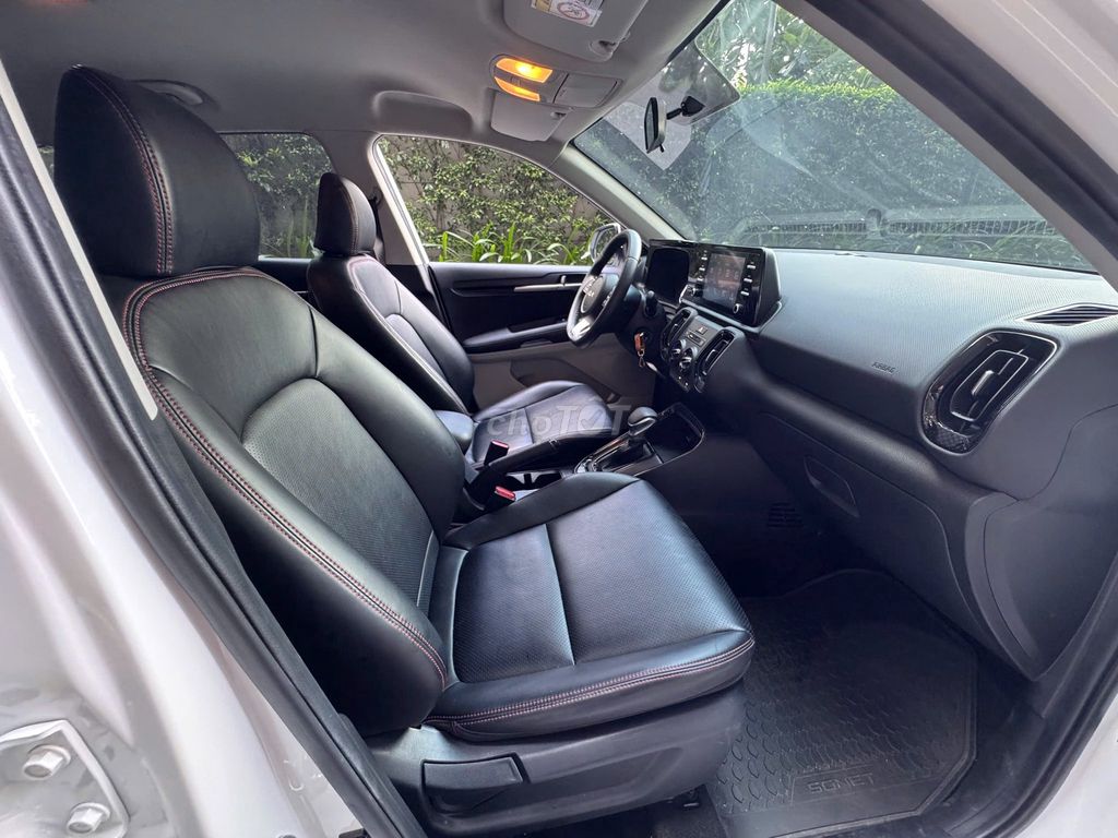 Kia Sonet 2024 số tự động màu trắng. Mua bán Ô tô tại Quận 12 Tp Hồ Chí Minh được đăng bởi Xuân Trường hình 3