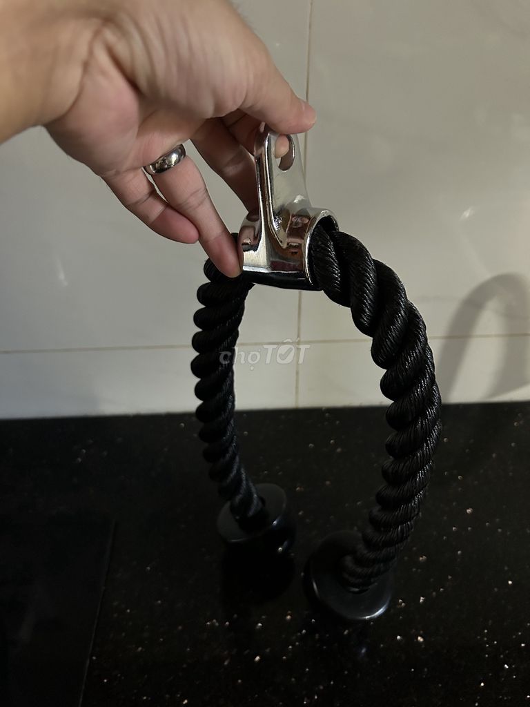 Phụ kiện tập gym dây thừng Đen Mới. Mua bán Đồ thể thao, Dã ngoại tại Thành phố Nha Trang Khánh Hòa được đăng bởi Bakeguy Bakehouse hình 1