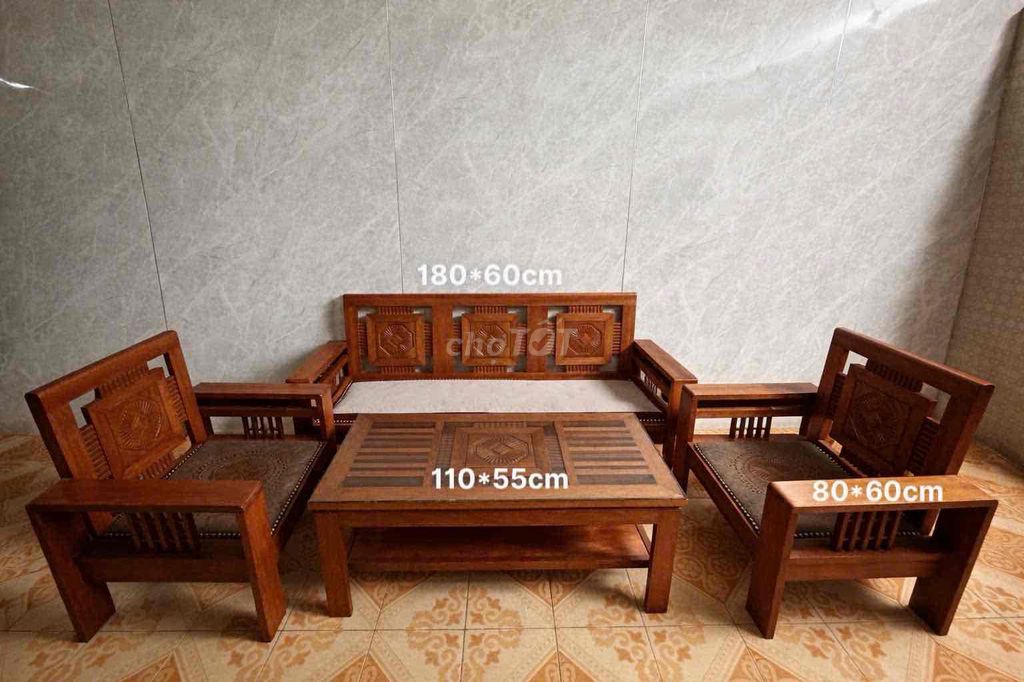 Bộ bàn ghế phòng khách Gỗ Nâu. Mua bán Bàn ghế tại Quận Hoàng Mai Hà Nội được đăng bởi Hanas hình 1