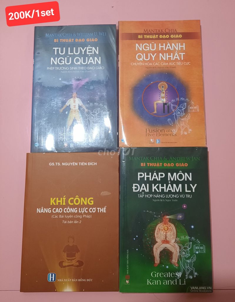 Siêu rẻ đồng giá 50k. Trọn 1 set có 200k