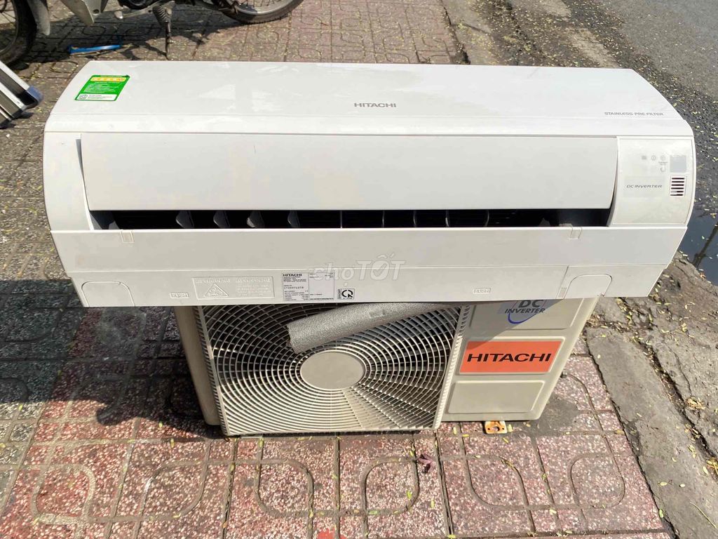 cần bán nhanh máy Hitachi 1hp inveter