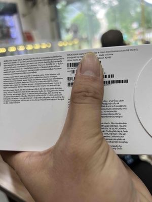 Apple Watch S9 41mm Thép Gold VN/A. Mua bán Thiết bị đeo thông minh tại Quận Cầu Giấy Hà Nội được đăng bởi Cường Anh