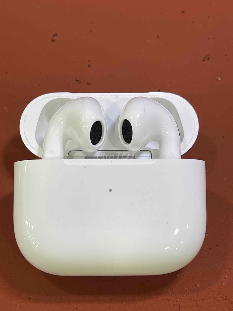 Tai nghe Apple AirPods Trắng. Mua bán Tivi, Âm thanh tại Quận 10 Tp Hồ Chí Minh được đăng bởi Trần Lợi hình 1