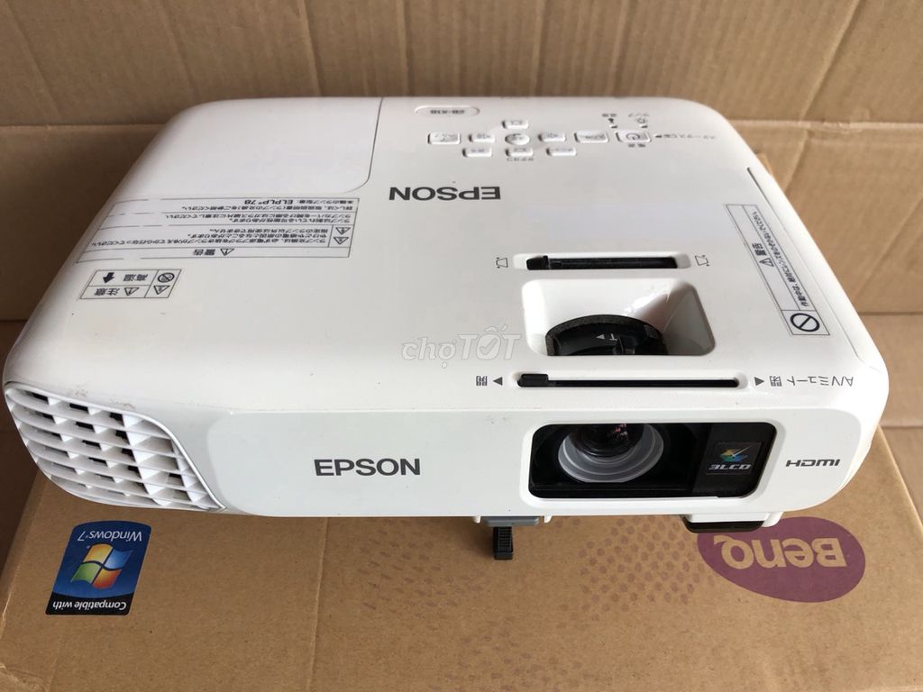 Máy chiếu Epson X18 hàng Nhật rin 100%. Mua bán Đồ dùng văn phòng tại Quận Cẩm Lệ Đà Nẵng được đăng bởi Trường Máy Chiếu Nhật hình 1