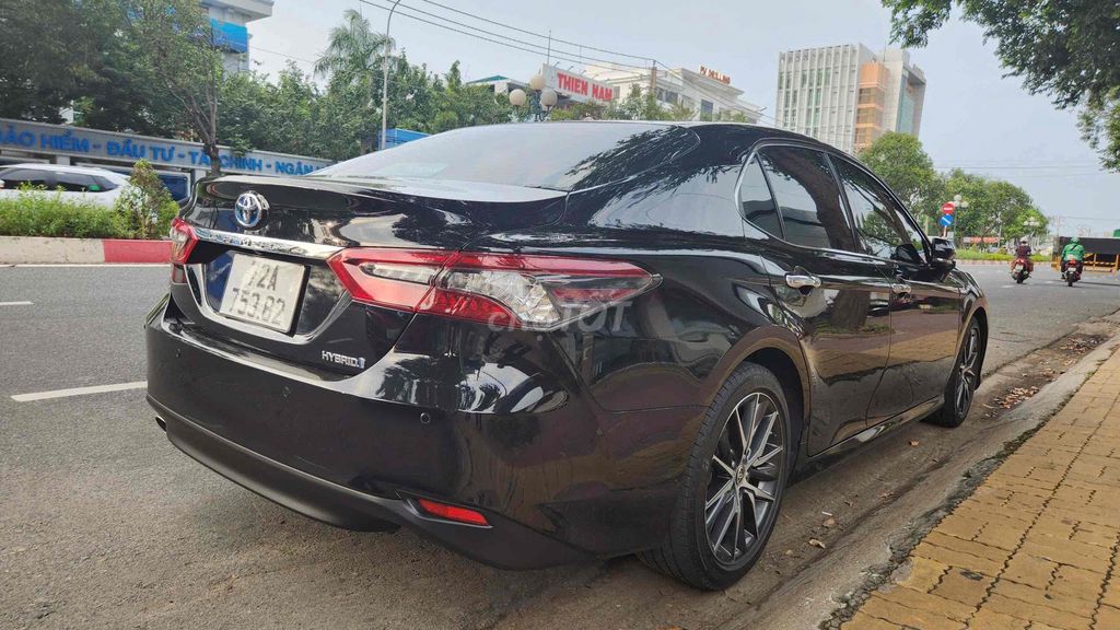 Toyota Camry 2024 2.5 HEV Top - 49000 km. Mua bán Ô tô tại Thành phố Thủ Đức Tp Hồ Chí Minh được đăng bởi Hải Trương hình 5