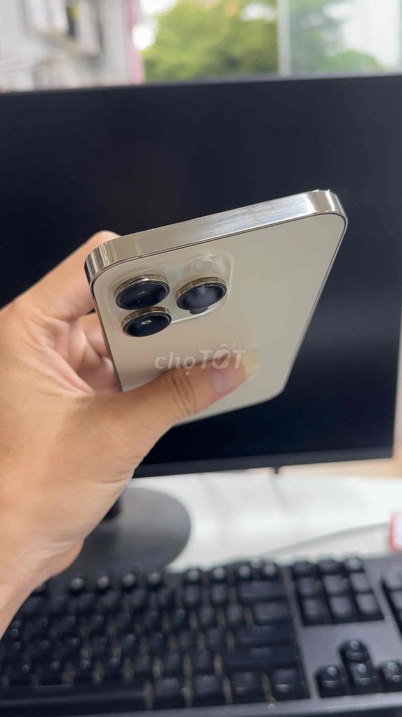 iphone 14prm gold zin keng qtam ibox e. Mua bán Điện thoại tại Quận Hai Bà Trưng Hà Nội được đăng bởi Lưu HD hình 4