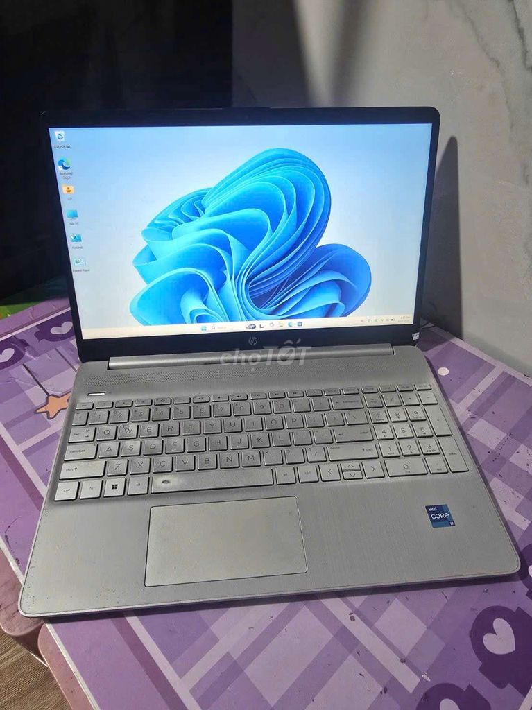 HP 15s-fq5147TU i7-1255U/8G/512G/15.6" FHD zin . Mua bán Laptop tại Quận 12 Tp Hồ Chí Minh được đăng bởi Cầm Đồ Thanh Lý hình 1