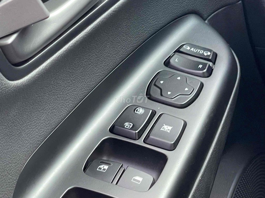 hyundai Kona 2.0 đặc biệt sản xuất 2021 -19.000km. Mua bán Ô tô tại Quận 4 Tp Hồ Chí Minh được đăng bởi Ô TÔ SÀI GÒN hình 11