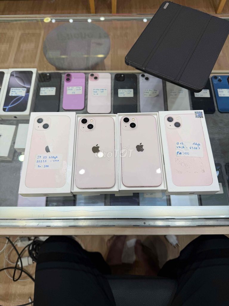Apple iPhone 13 128GB Hồng Việt Nam 99%. Mua bán Điện thoại tại Quận Gò Vấp Tp Hồ Chí Minh được đăng bởi Võ Chí Bảo hình 1