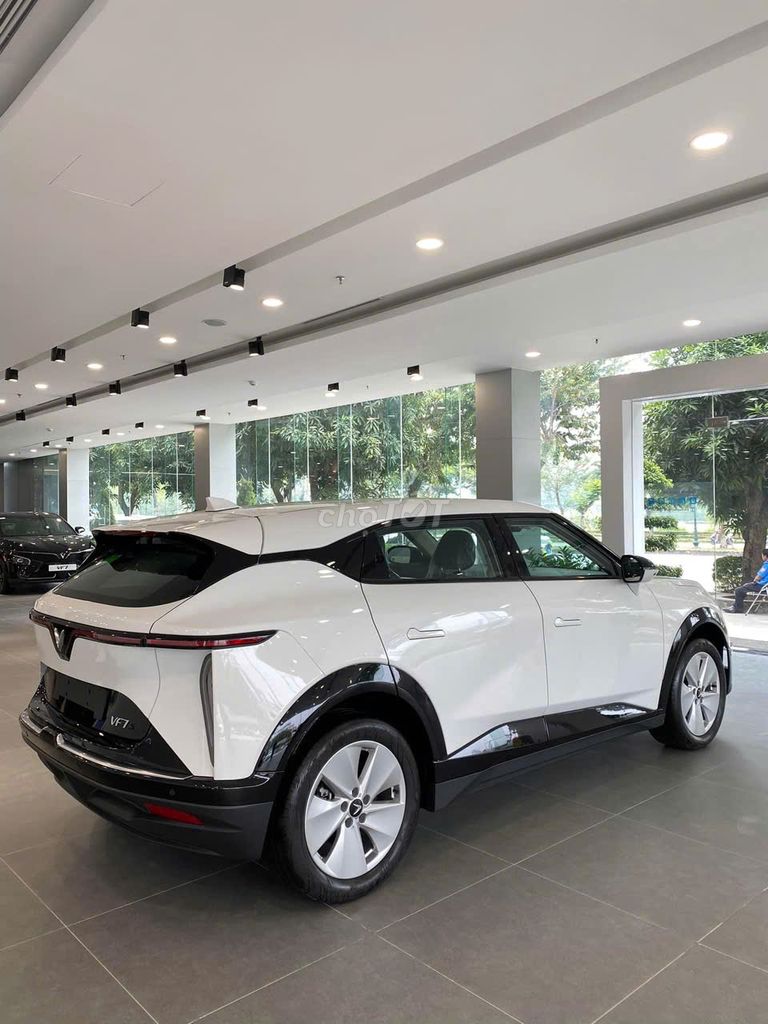 VF7 LÁI ĐẲNG CẤP+BANK 90%+LÃI 3 NĂM 4.8%+BAO HS. Mua bán Ô tô tại Quận 4 Tp Hồ Chí Minh được đăng bởi Kỳ hình 5