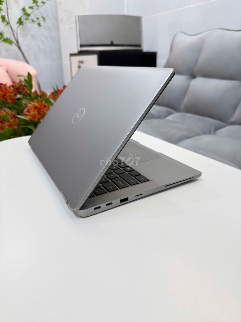 Dòng Dell văn phòng nhỏ gọn nhẹ sẵn core i5 và i7. Mua bán Laptop tại Quận 11 Tp Hồ Chí Minh được đăng bởi vy hình 1