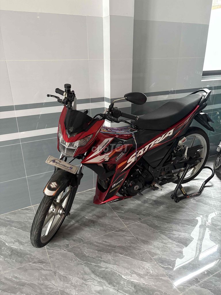 Suzuki Satria 2018 Đỏ đen. Mua bán Xe máy tại Huyện Thạnh Trị Sóc Trăng được đăng bởi Quang Trần hình 4