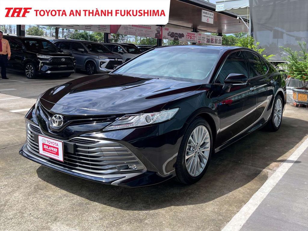 Toyota Camry 2021 2.5 Q - 10090 km