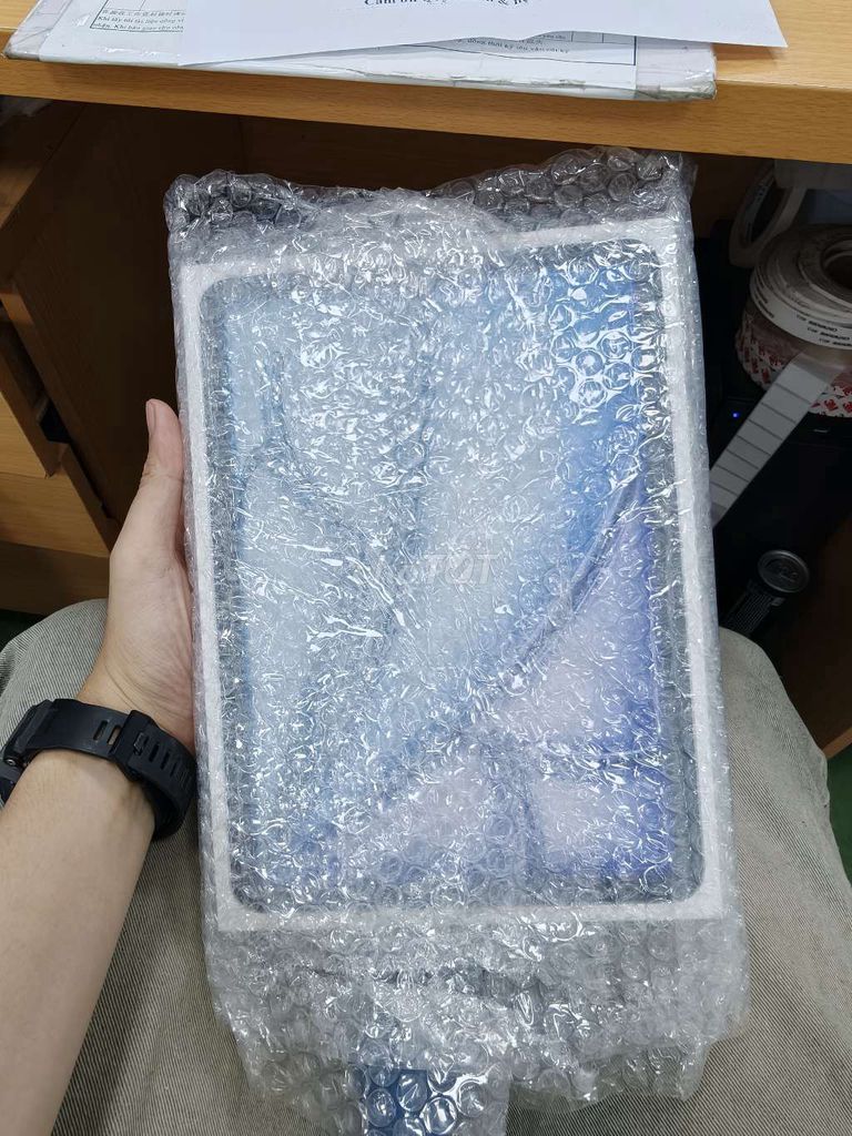 Apple iPad Air M4 11 inch 128GB Mới. Mua bán Máy tính bảng tại Thành phố Dĩ An Bình Dương được đăng bởi Hoàng Hùng hình 1