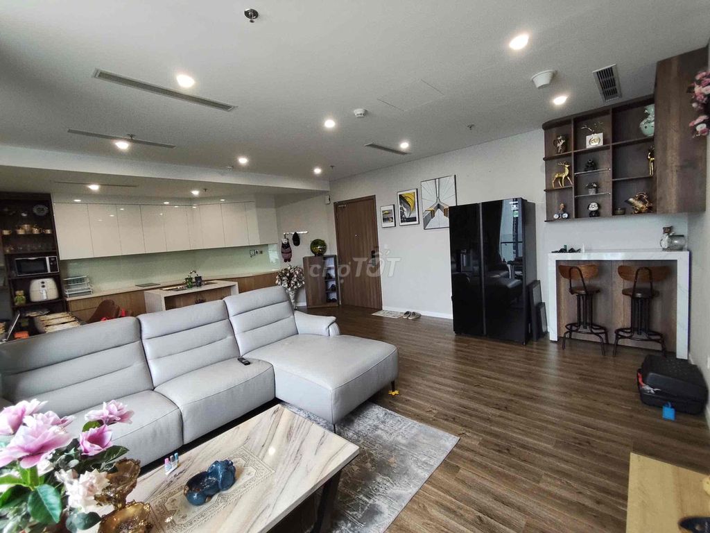 Cho thuê căn hộ 2phòng ngủ 77m2 tòa Scenia Bay