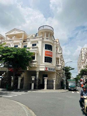 Аренда · 5 комн. · 140 м² · Quận Gò Vấp, ул. Cityland Park Hill