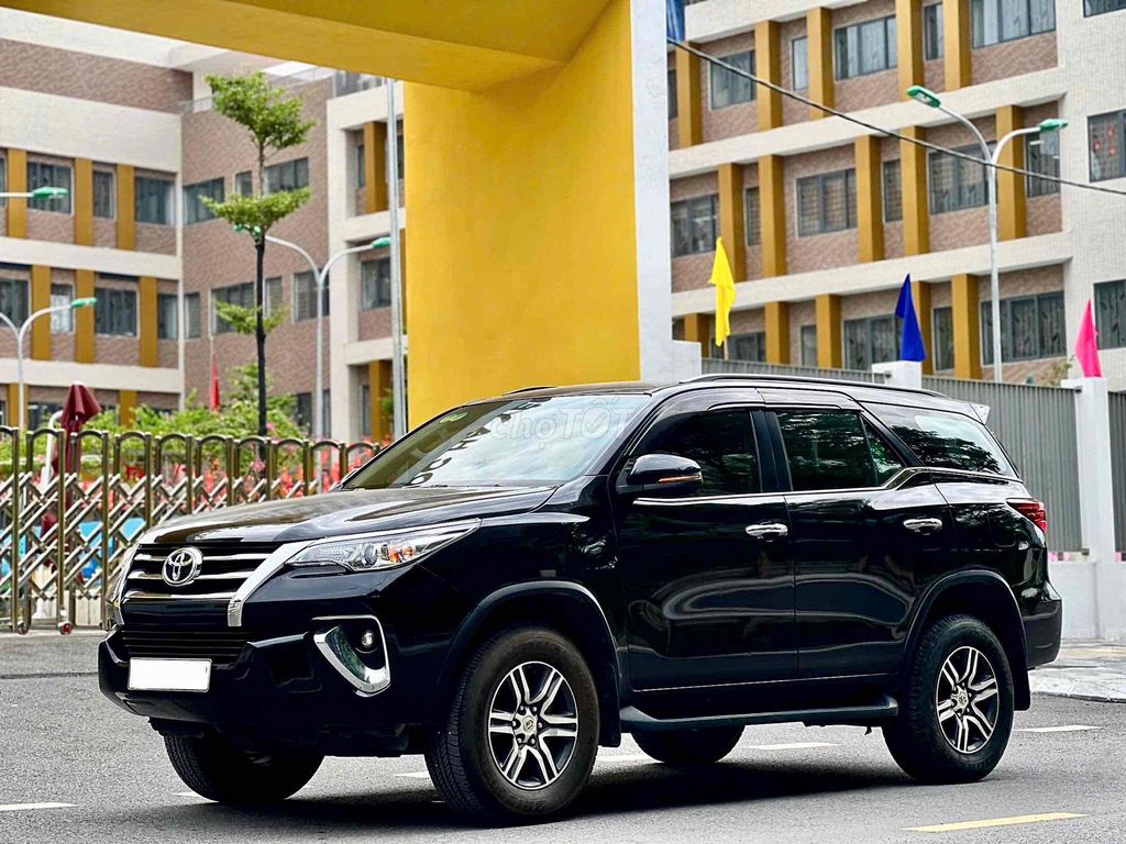 Toyota Fortuner 2017 2.7V 4x2 AT - 123000 km. Mua bán Ô tô tại Quận Thanh Xuân Hà Nội được đăng bởi Nguyen van Nam hình 3