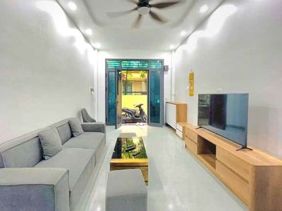 Townhouse 35 m² · 4 bed · Phố Dương Quảng Hàm