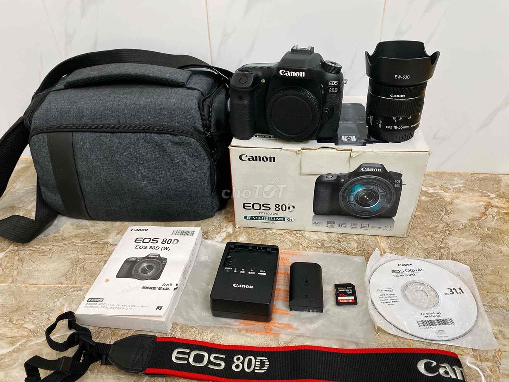 combo Canon 80D lens 18-55is stm fujj box như mới