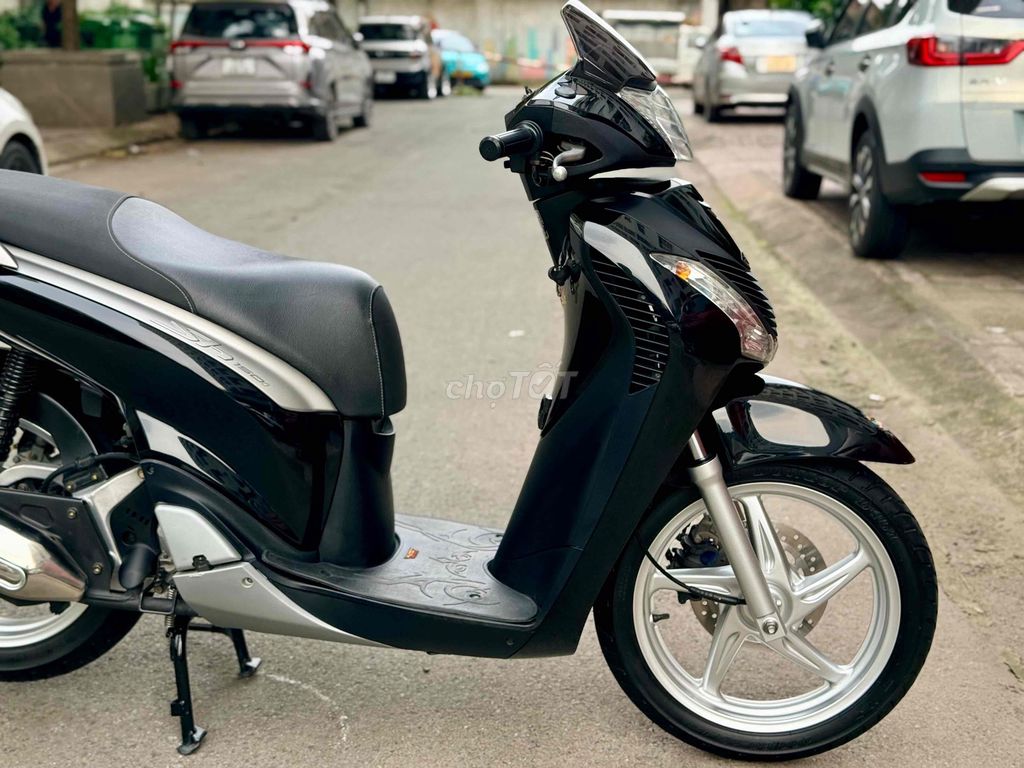 SH 150 Nhập Ý Sm 1039 BSĐG 977.97 Chính Chủ. Mua bán Xe máy tại Quận 6 Tp Hồ Chí Minh được đăng bởi Minh Thành  hình 11
