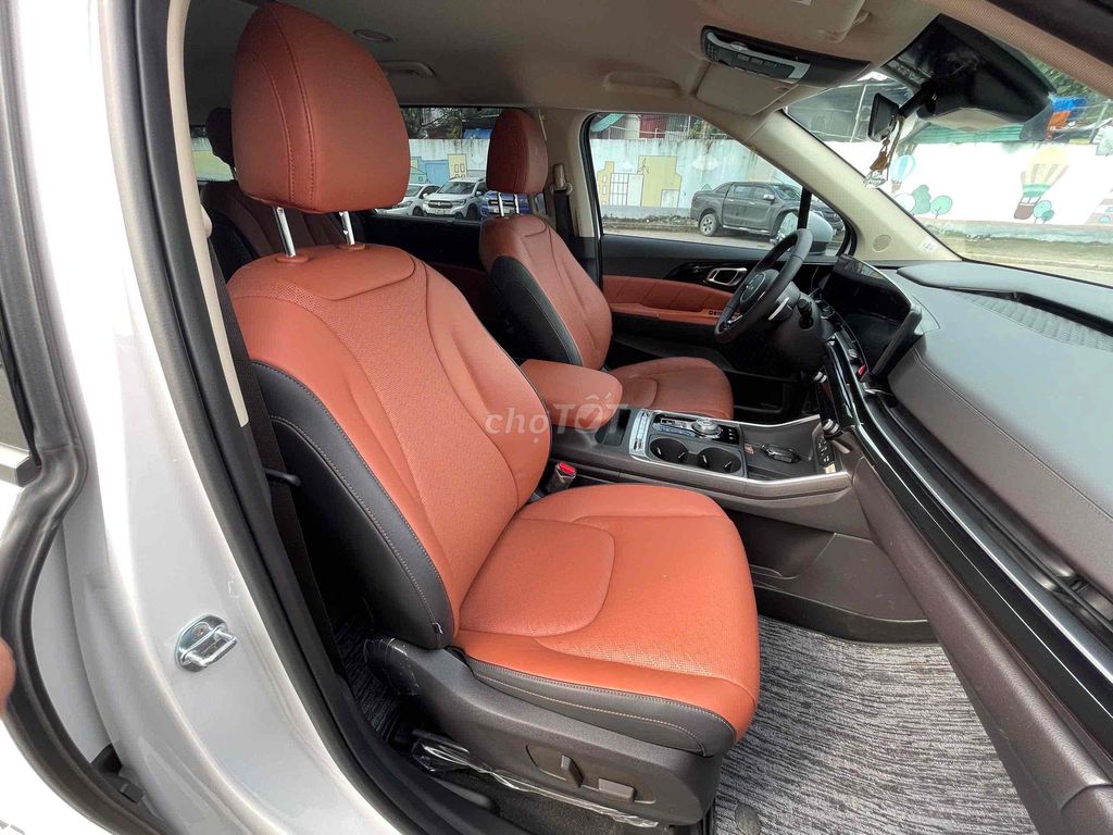 Kia Carnival Premium 7S model 2025 màu trắng. Mua bán Ô tô tại Quận Cầu Giấy Hà Nội được đăng bởi Cao Quý hình 16