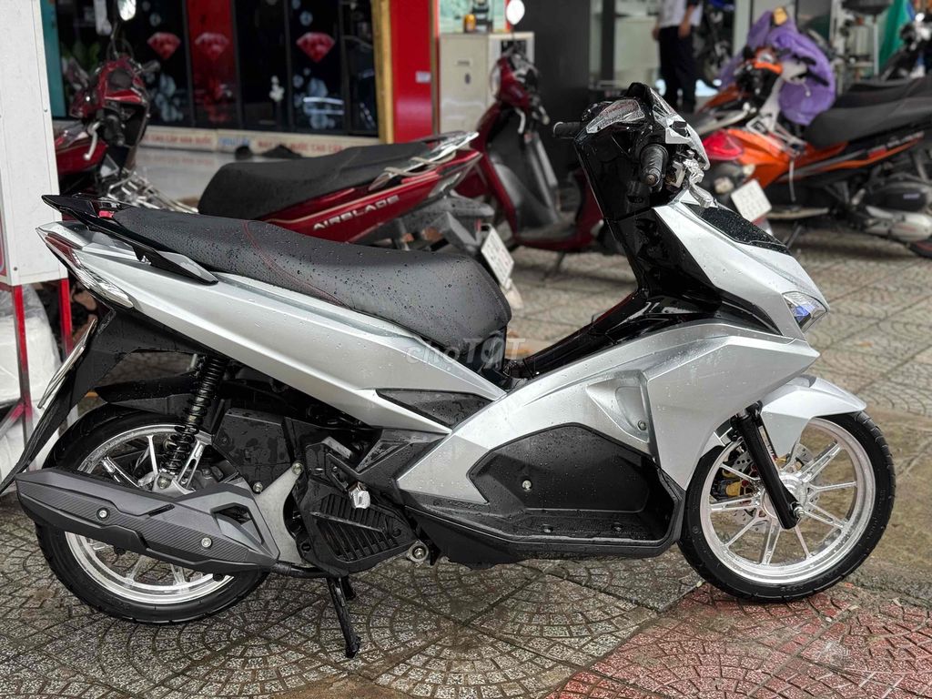 ❌AB SIÊU NHÂN 2017 BẠC MÂM CROM MỚI KEN. Mua bán Xe máy tại Quận Liên Chiểu Đà Nẵng được đăng bởi Anh po hình 5