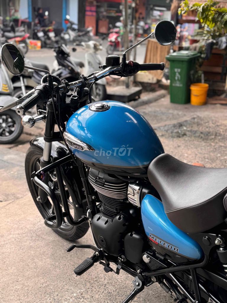 Royal Enfield Meteor 350 2023 Xanh dương 10000 km. Mua bán Xe máy tại Quận Bình Tân Tp Hồ Chí Minh được đăng bởi Việt Motor Bình Tân hình 8