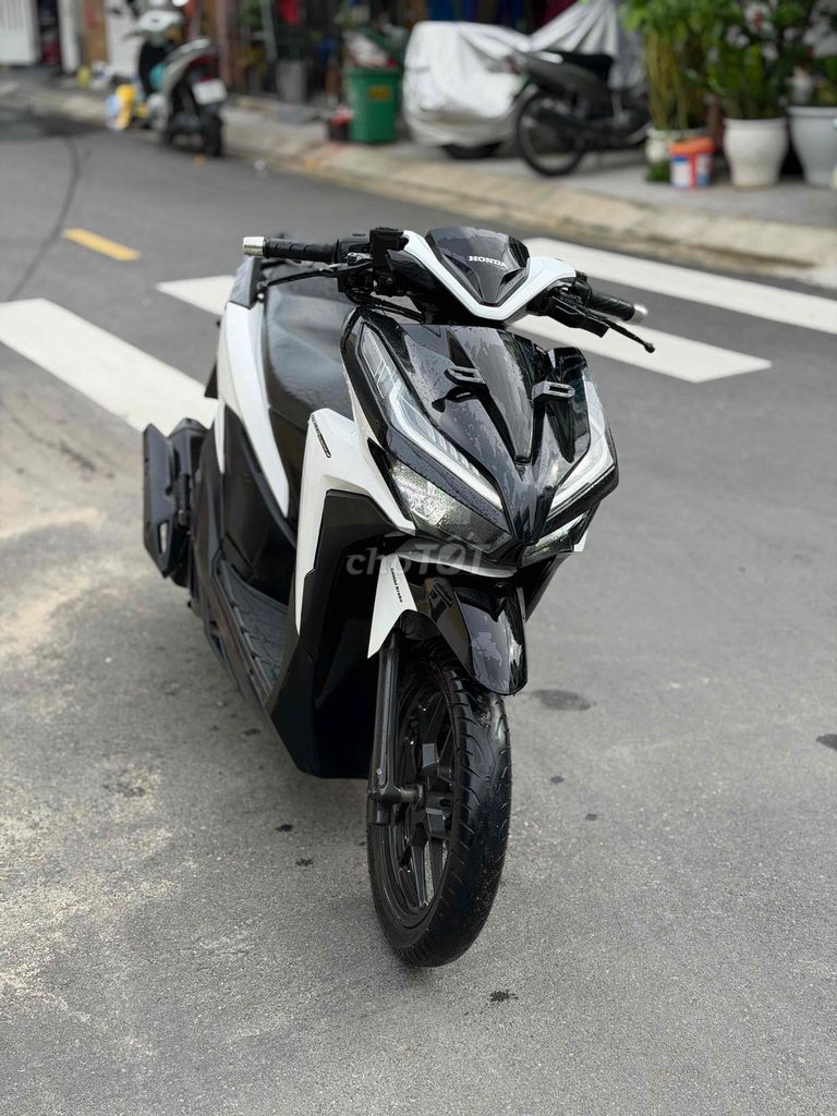 Honda Vario 125 2021 Белый черный